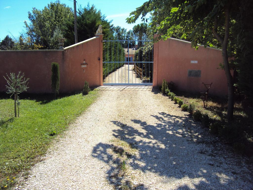 La Douloire Hotel Pernes-les-Fontaines Bagian luar foto